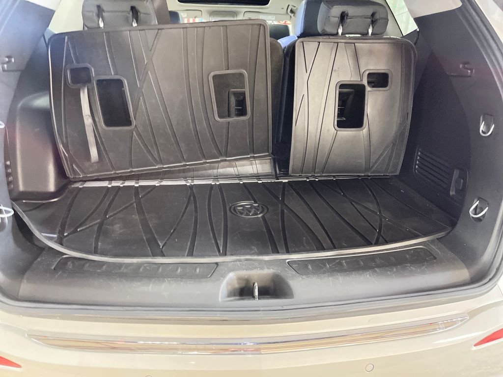 Used 2020 White Buick Essence image 28