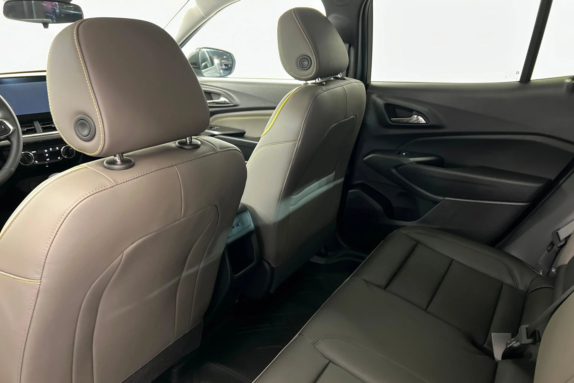 New 2026 Sterling Gray Metallic Chevrolet ACTIV image 19