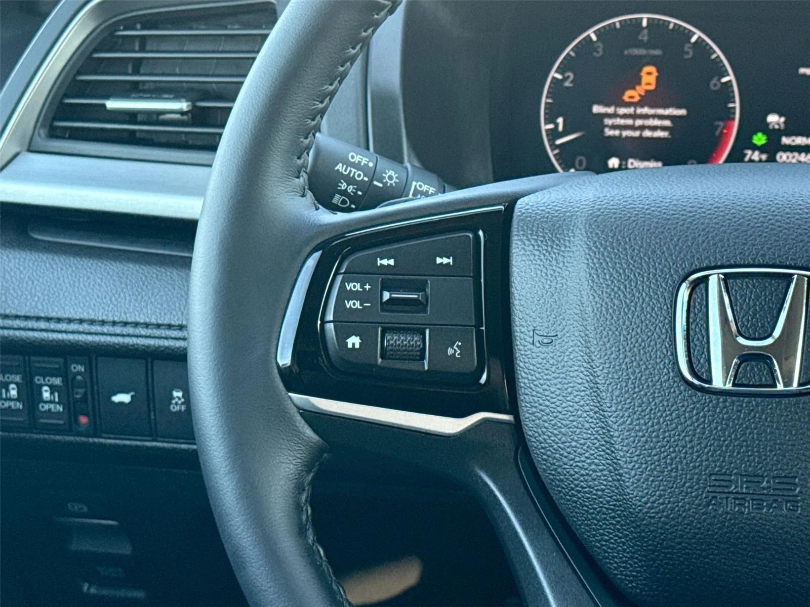 2026 Honda Odyssey EX-L - Photo 27