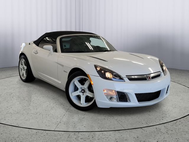 Used 2008 White Saturn Red Line image 1