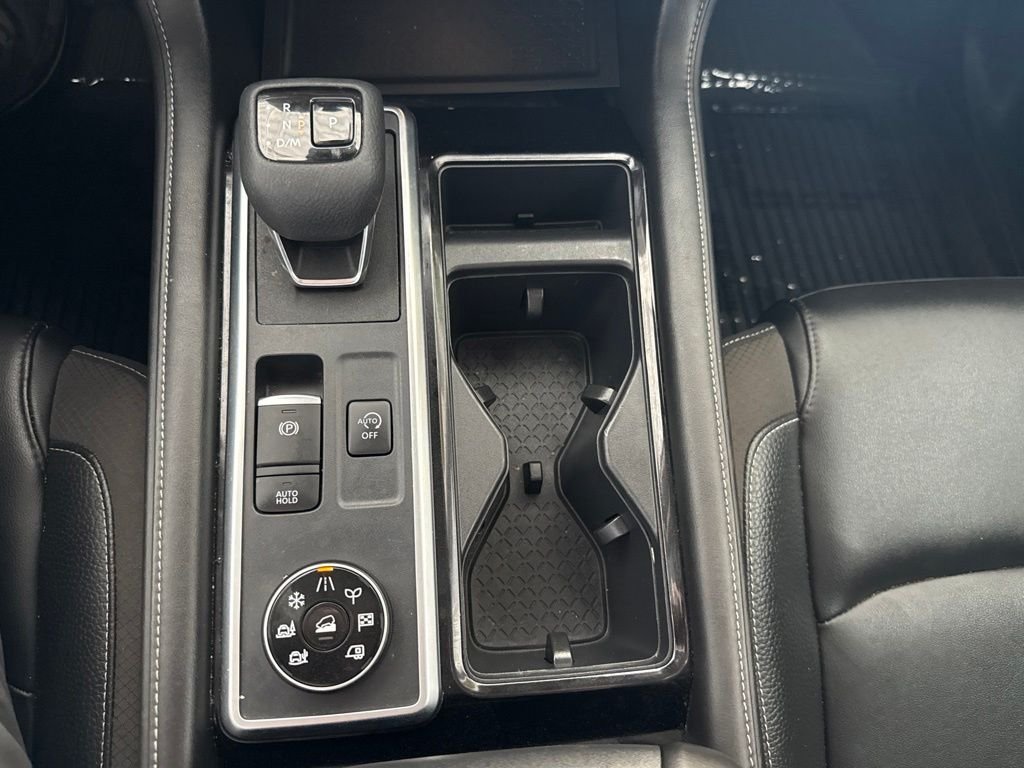 Used 2023 Black Nissan SL image 15
