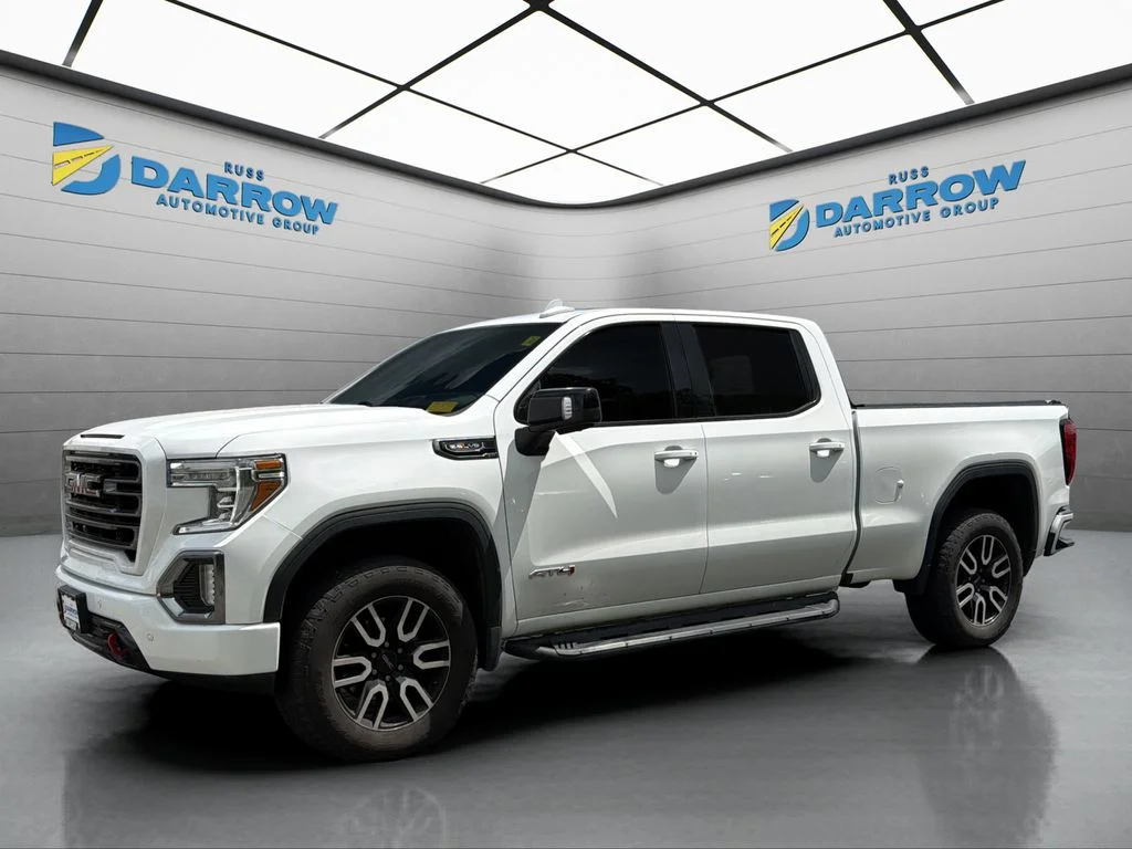 Used 2021 White GMC AT4 image 1