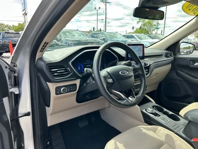 Used 2020 Ingot Silver Ford Titanium image 28