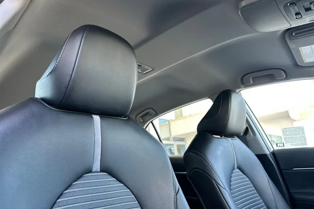Used 2024 Ice Toyota SE image 19