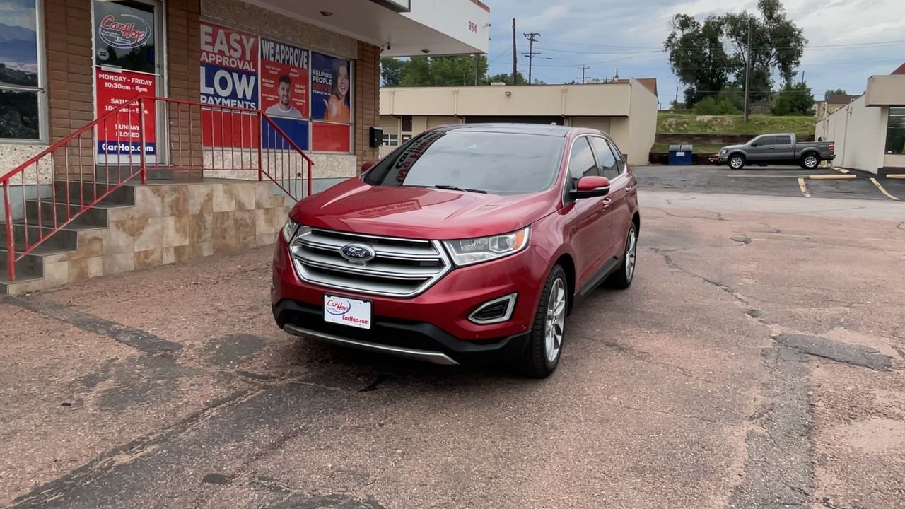 2015 Ford Edge Titanium photo 4