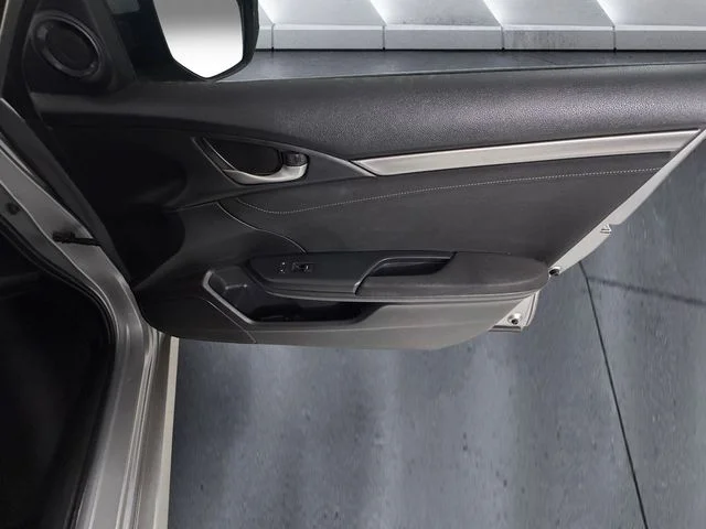 Used 2018 Silver Honda EX image 15