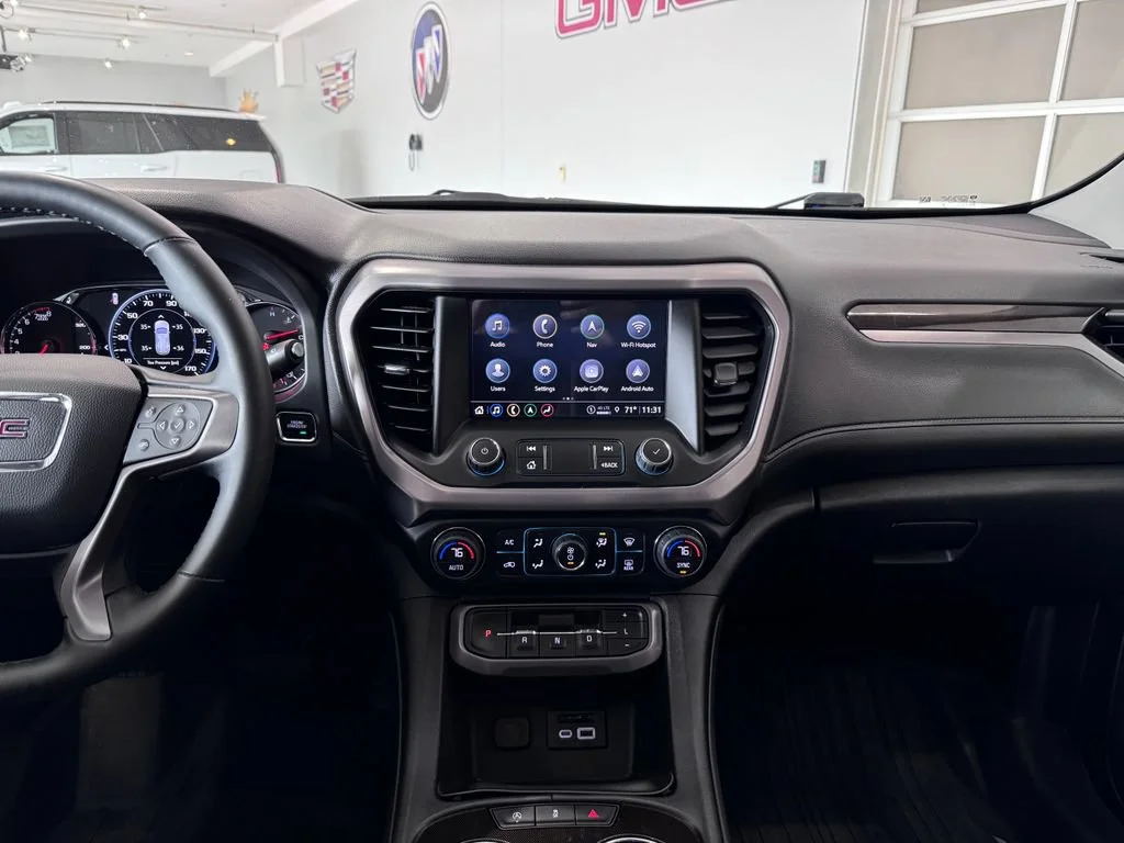 Certified Used 2023 SUMMIT WHITE GMC AT4 image 18