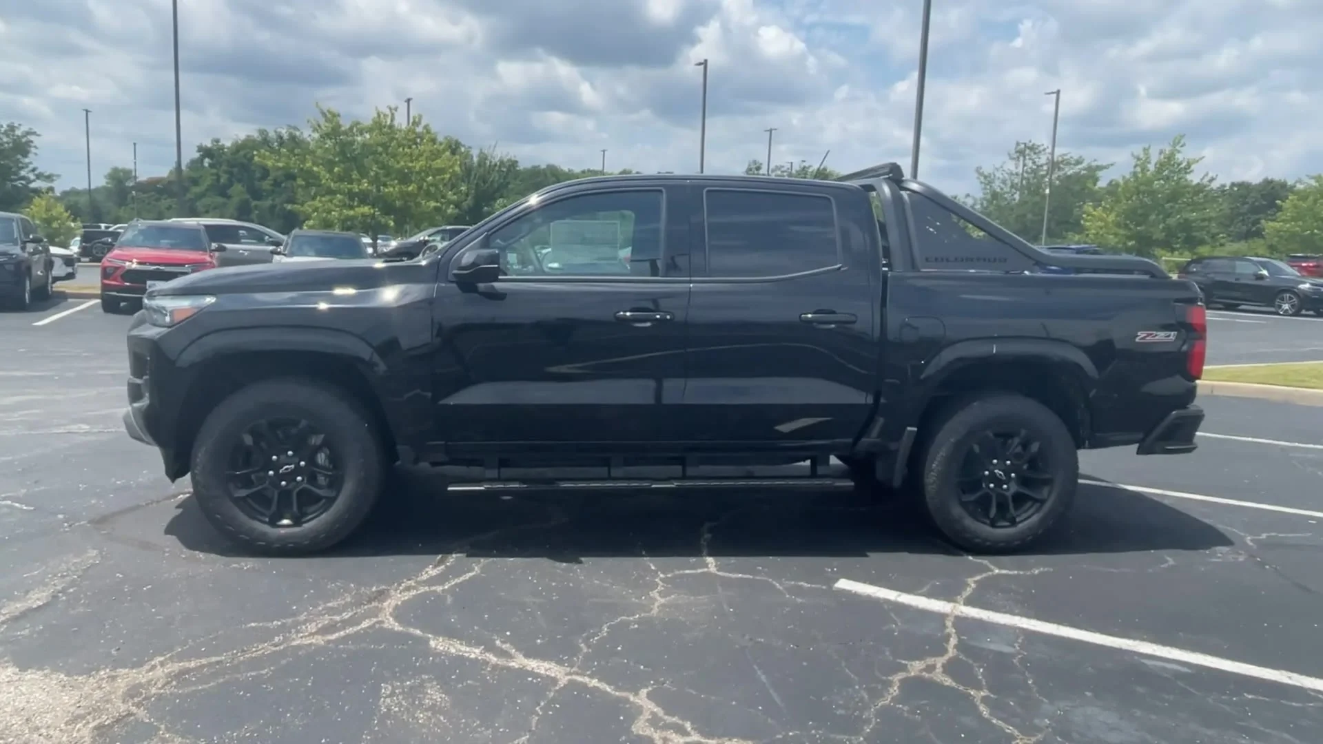 New 2025 Black Chevrolet Z71 image 29