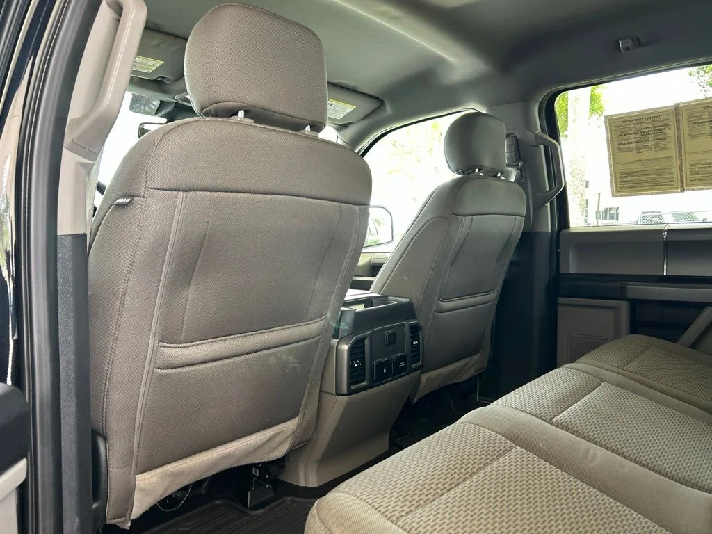 Used 2019 Black Ford XLT image 37
