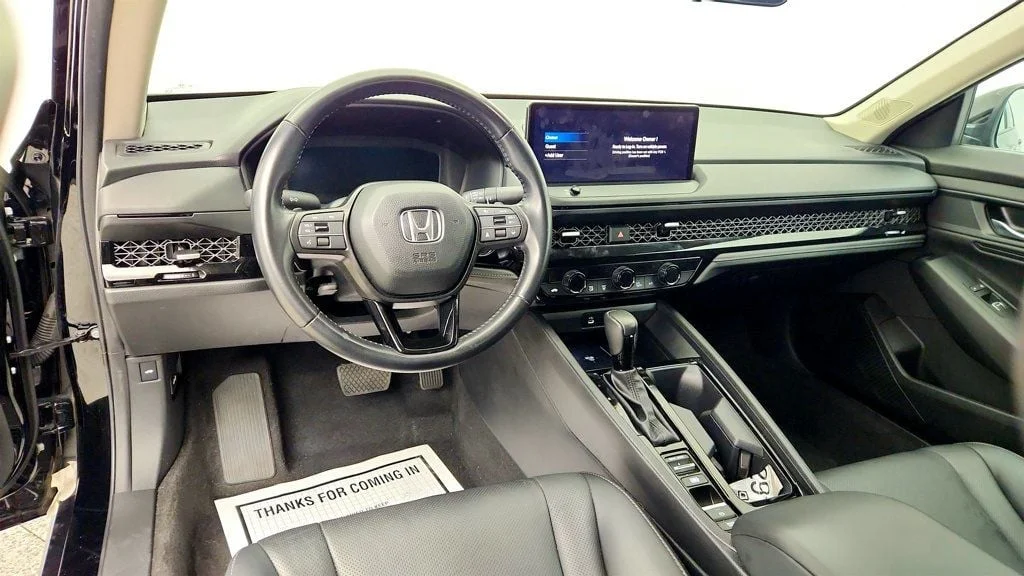 Used 2025 Crystal Black Pearl Honda EX-L Sedan image 13