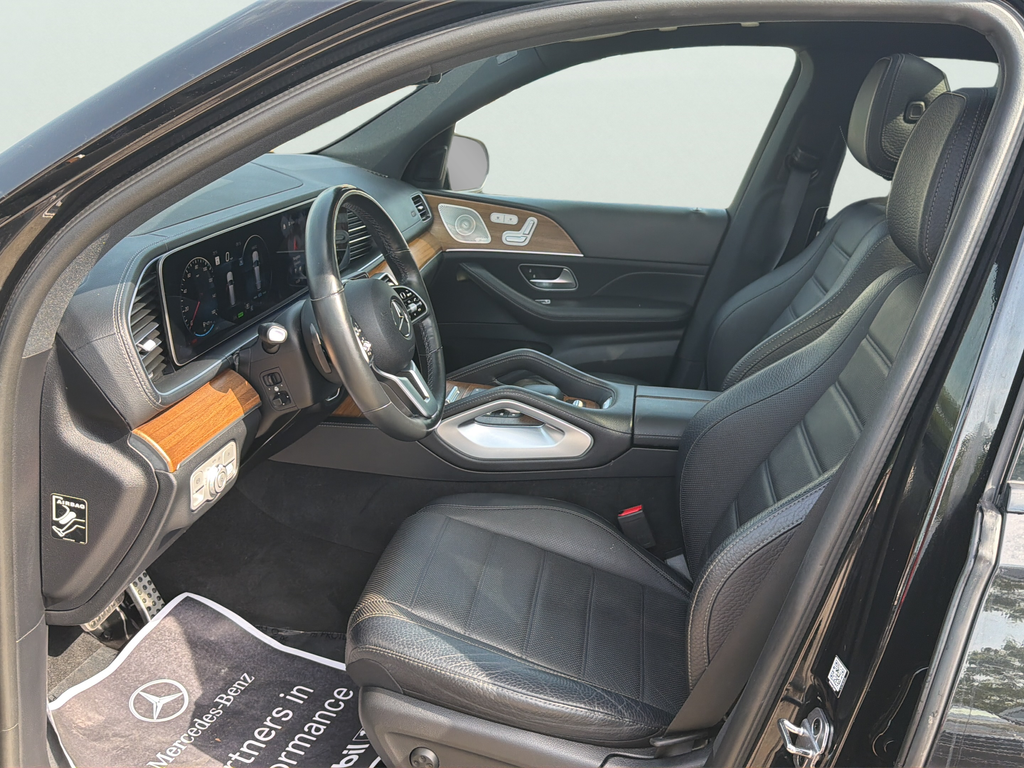 Used 2022 Black Mercedes-Benz GLS 450 image 19