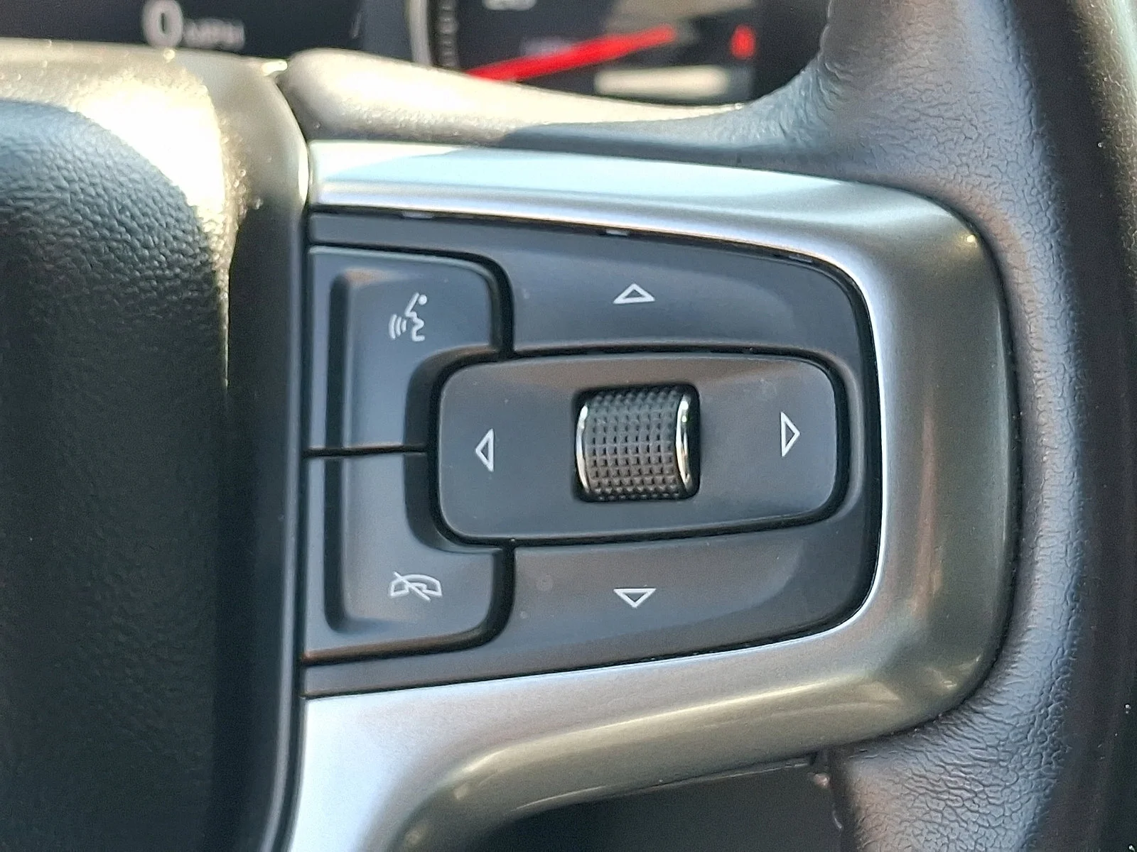 Used 2022 Northsky Blue Metallic Chevrolet LT image 22