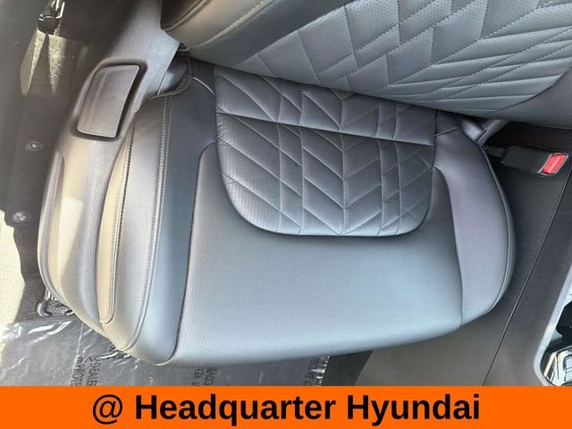 Used 2023 Gray Kia X-Line image 23