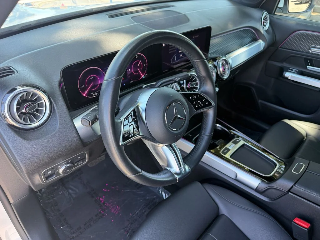 Used 2024 Polar White Mercedes-Benz 250+ image 9