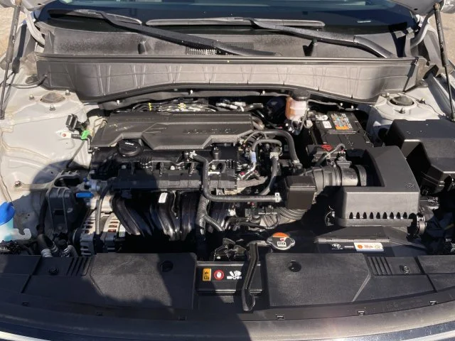 Used 2025 Gray Hyundai SEL image 26