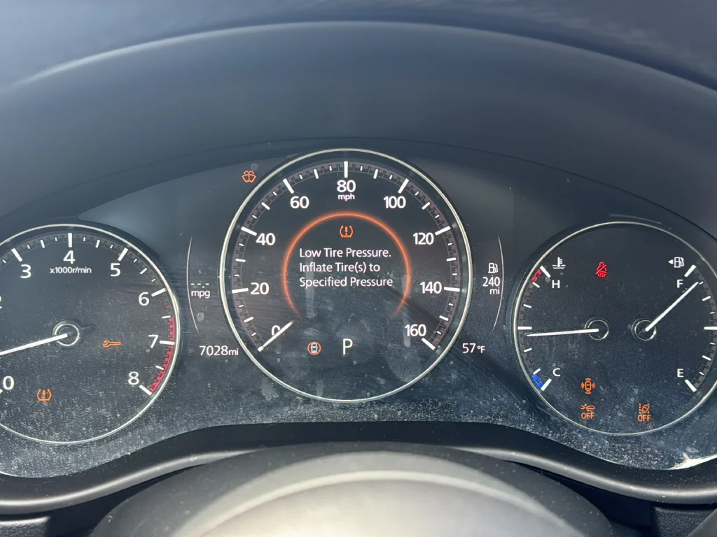 Used 2025 White Mazda 2.5 S Preferred Package image 23