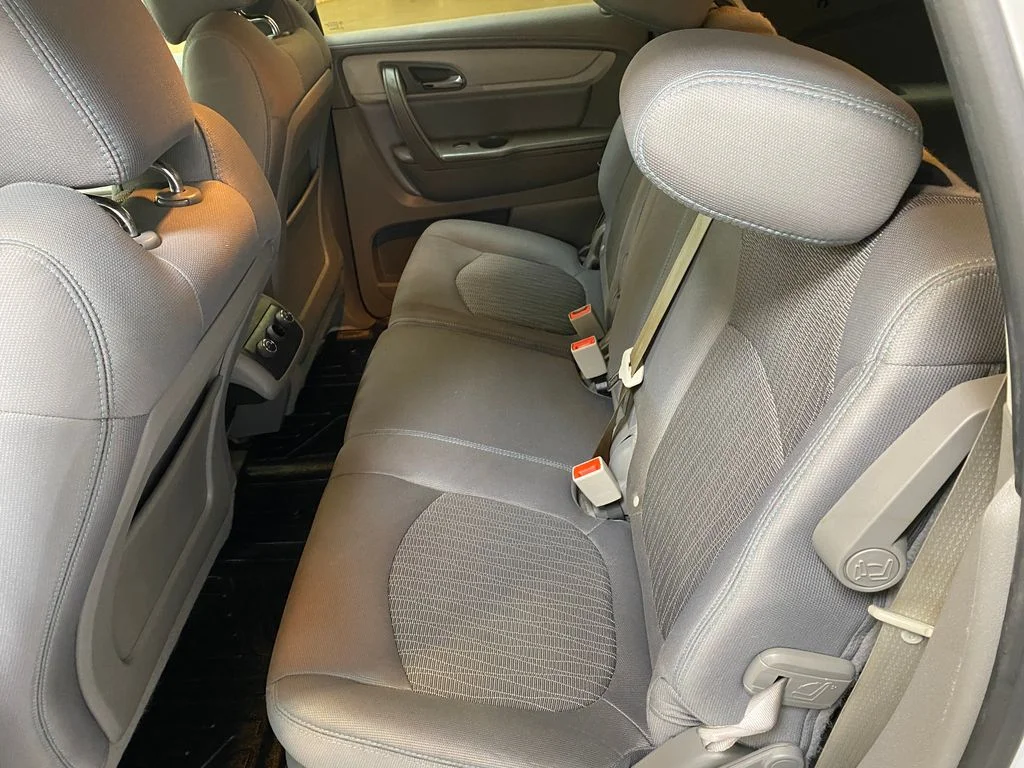 Used 2017 White Chevrolet LT image 22