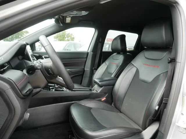 Used 2024 Silver Jeep Trailhawk image 15