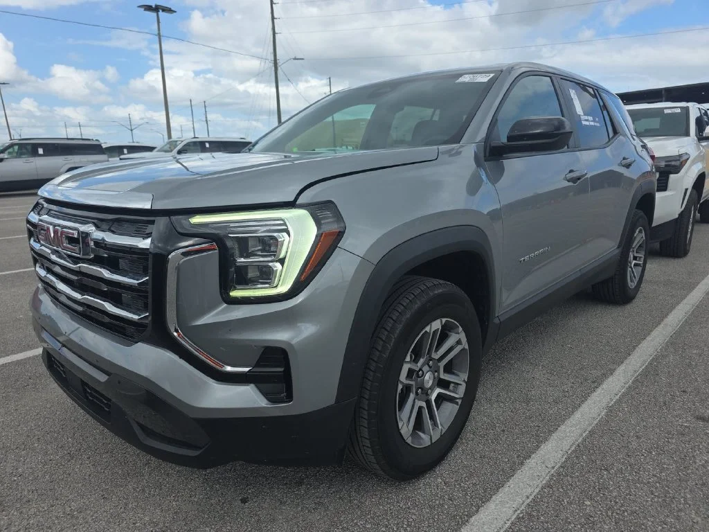 2025 GMC Terrain