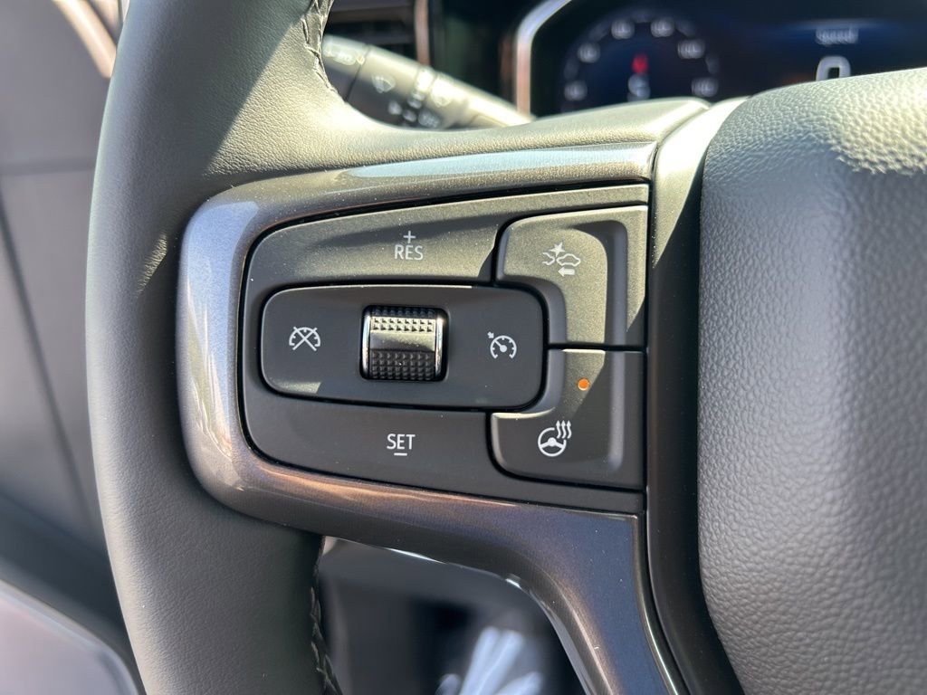 2025 Chevrolet Silverado 2500 HD High Country - Photo 28