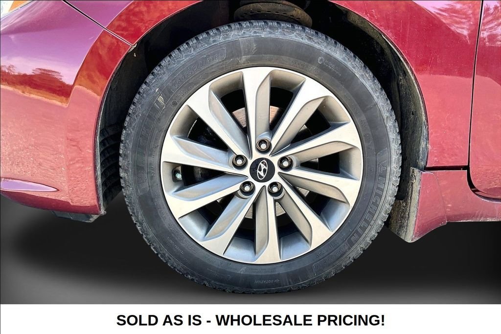 Used 2017 Red Nissan 2.5 S image 28