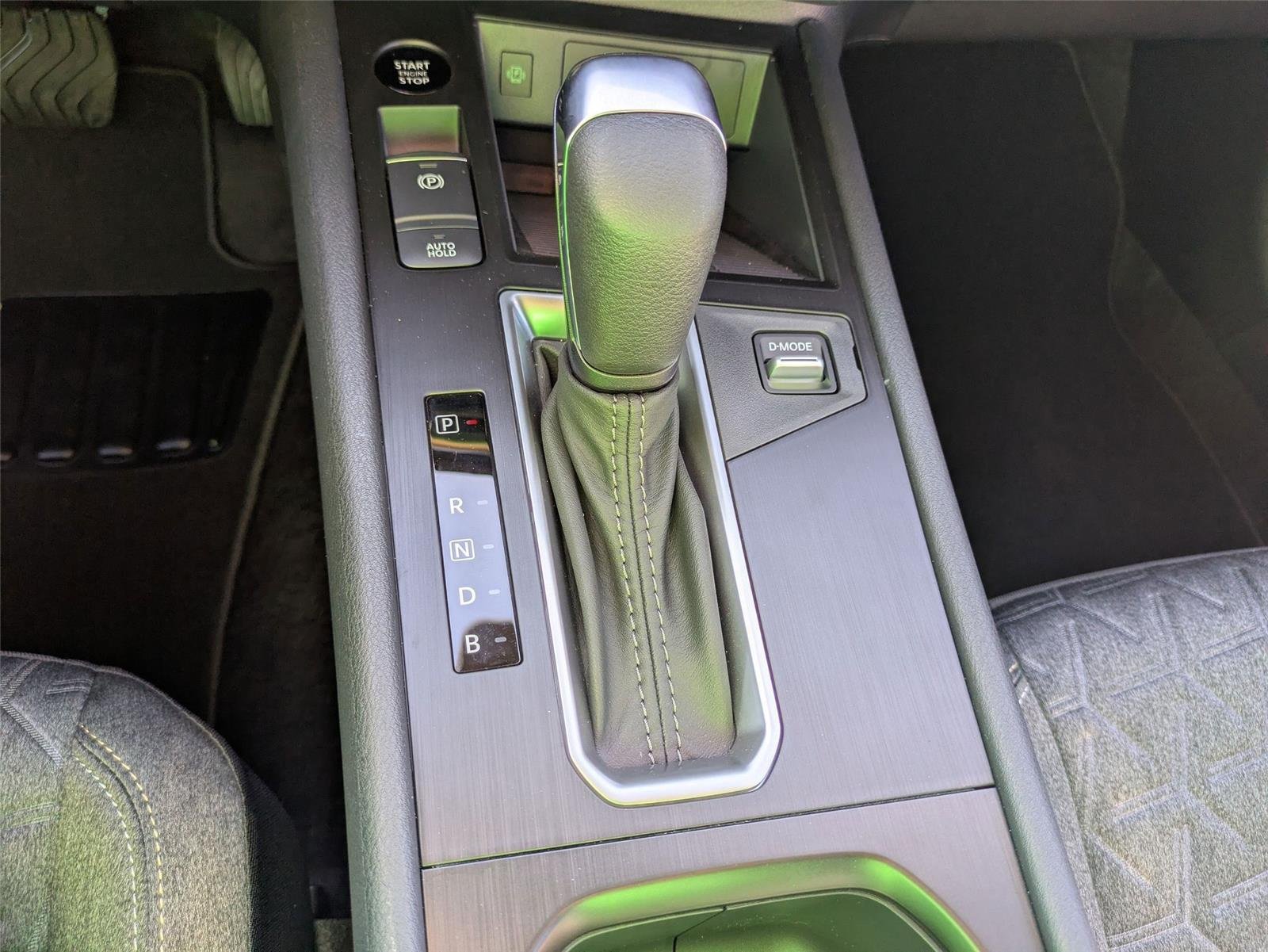 2026 Nissan KICKS SV - Photo 22