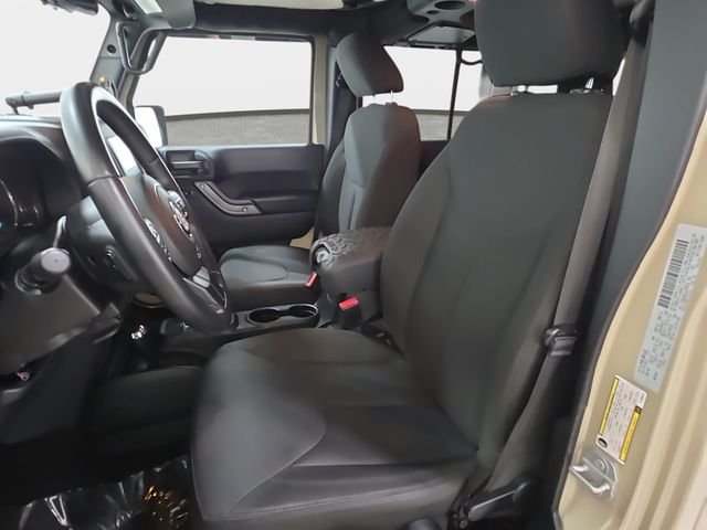 Used 2018 Gobi Clearcoat Jeep Unlimited Willys Wheeler image 13