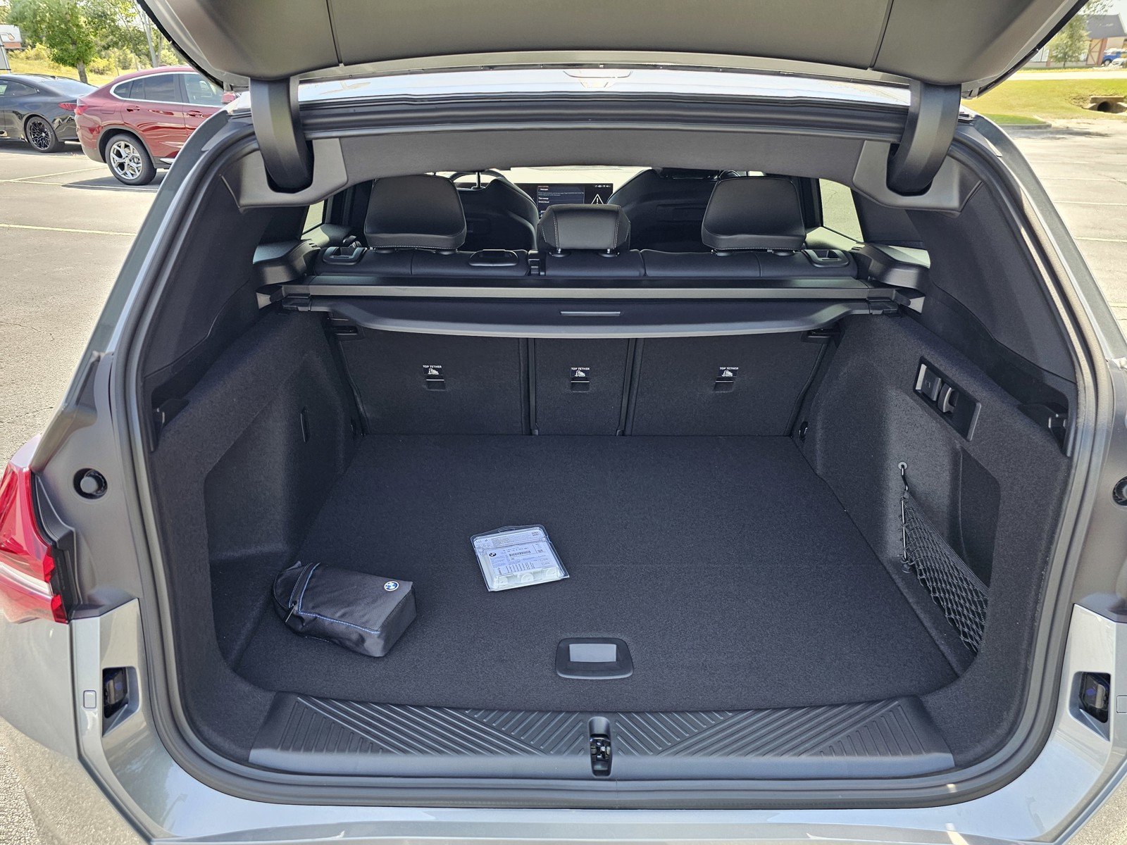 2026 BMW X3 30 - Photo 25