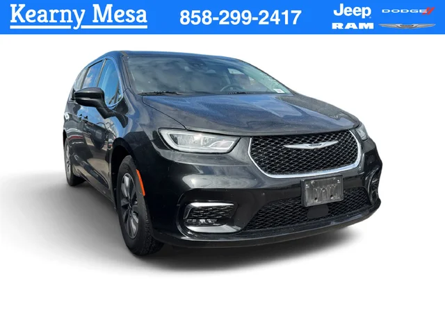 2023 Chrysler Pacifica Hybrid Touring L