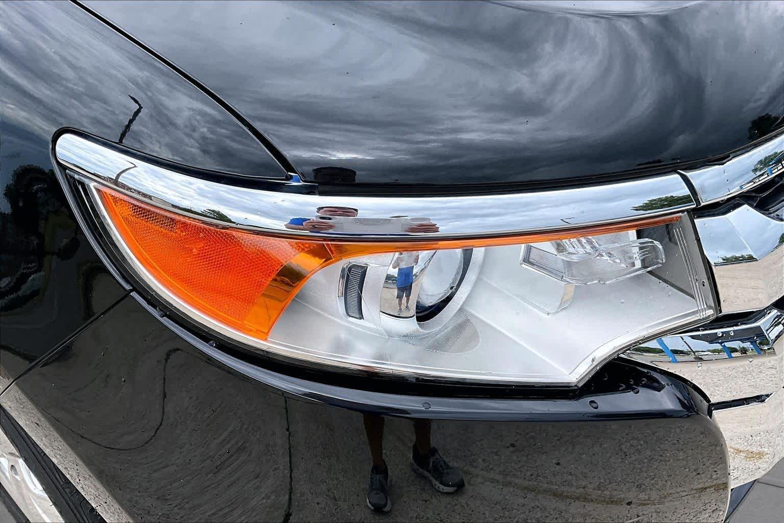 Used 2012 Tuxedo Black Metallic Ford SEL image 28