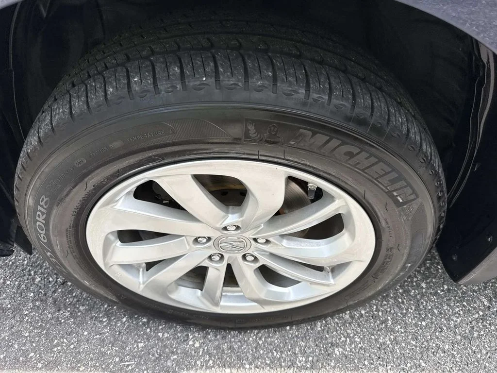 Used 2017  Acura  image 11