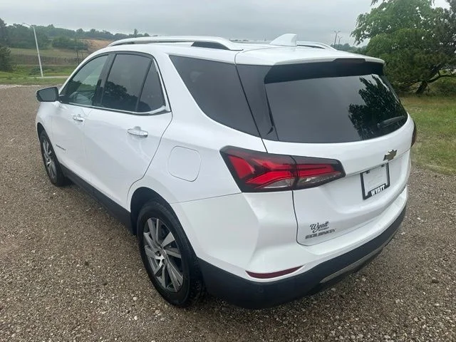 Used 2024 White Chevrolet Premier image 3