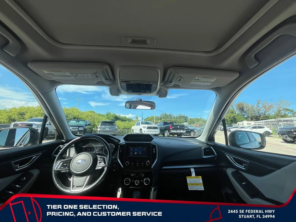 Used 2020 White Subaru Premium image 14