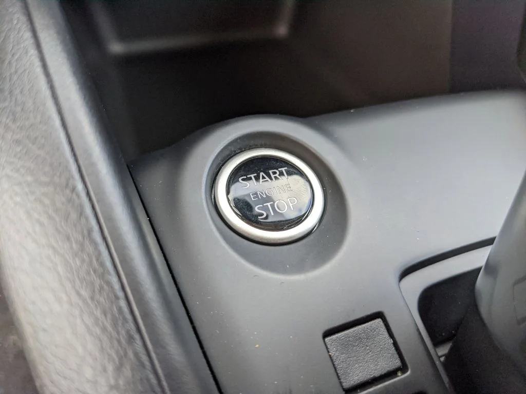 Used 2025 Black Nissan S image 38
