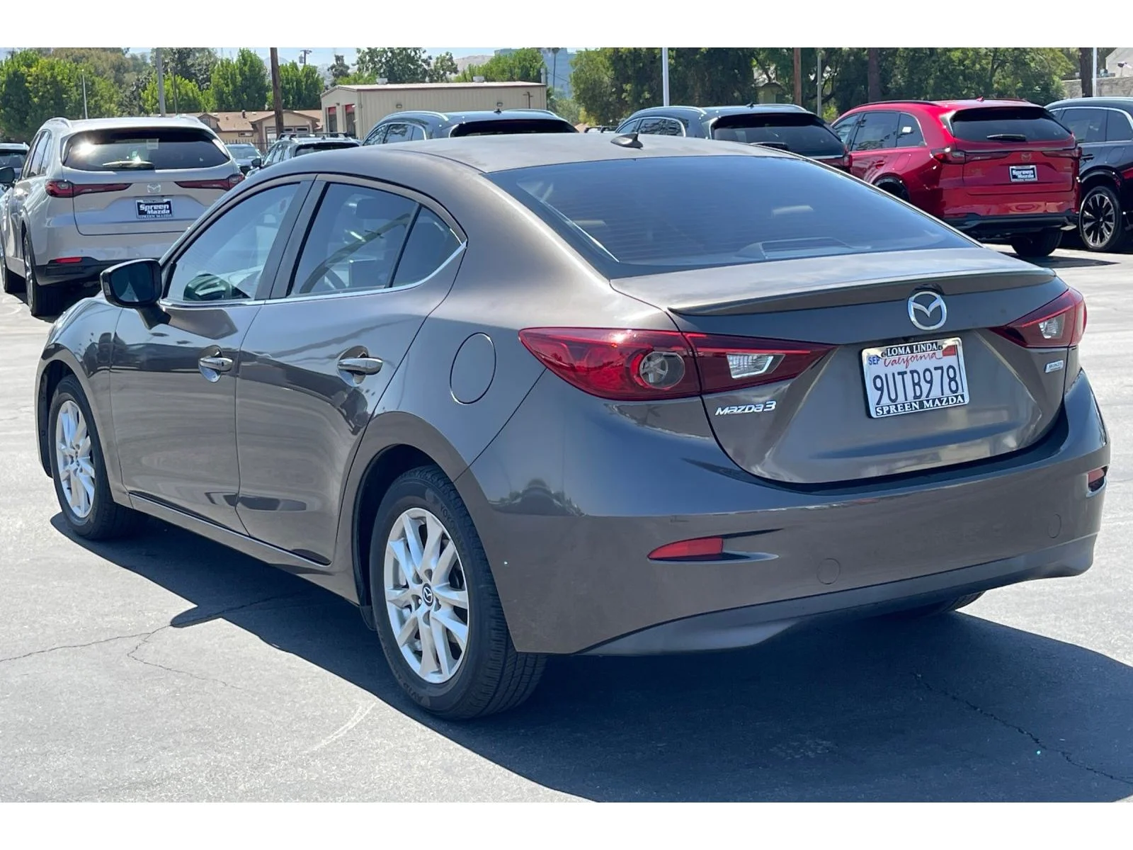 Used 2016 Titanium Flash Mica Mazda i Touring image 4