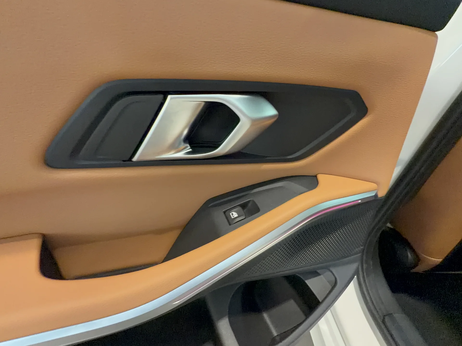 New 2025 Mineral White Metallic BMW 330i xDrive Sedan image 45