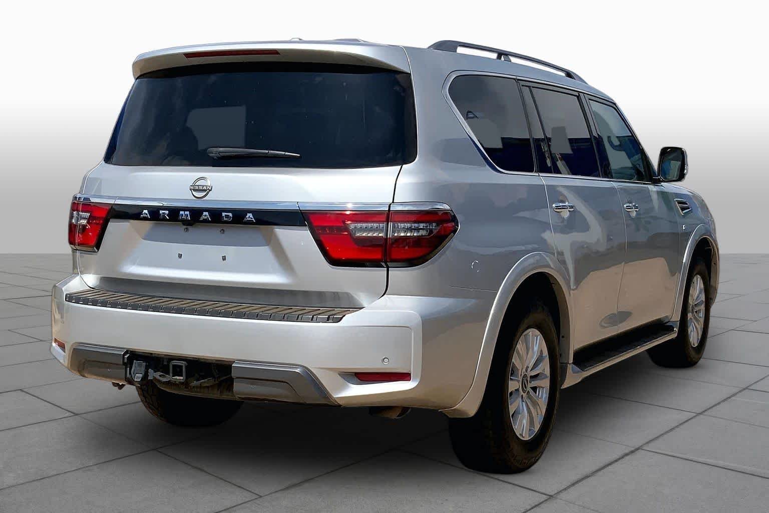 Used 2022 Brilliant Silver Metallic Nissan SV image 24
