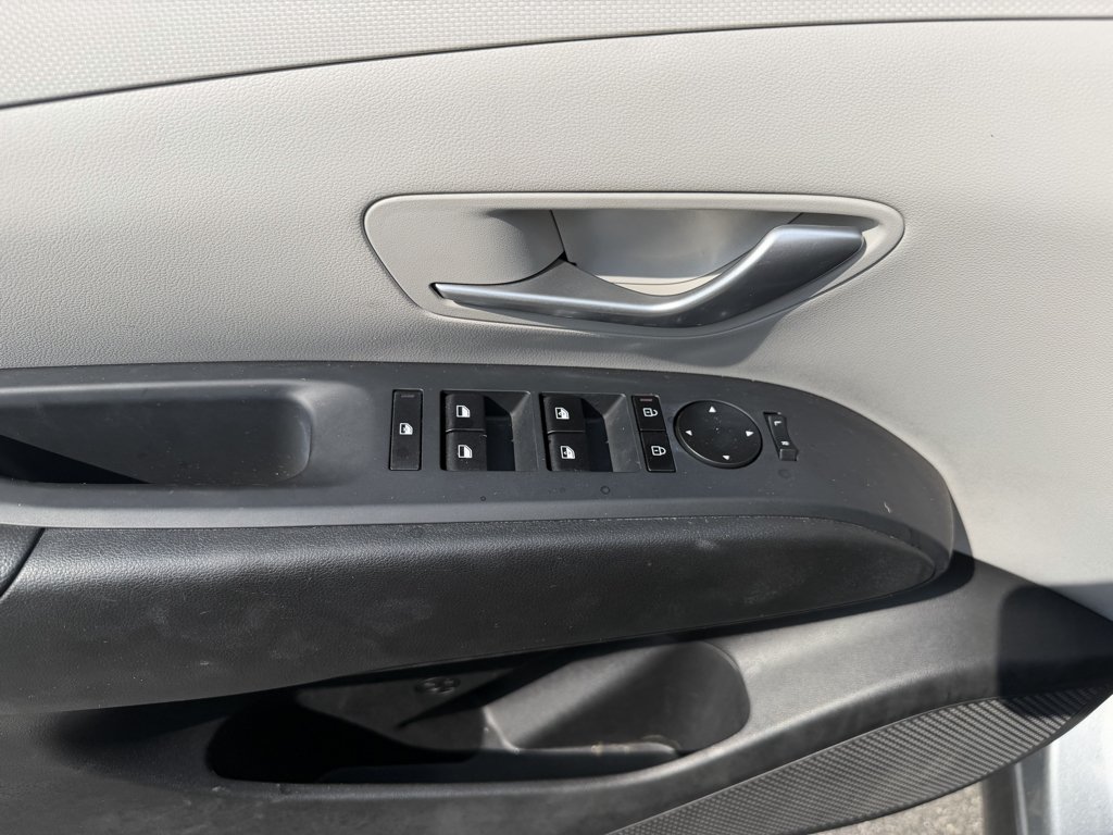 Used 2025 Silver Hyundai SEL image 25