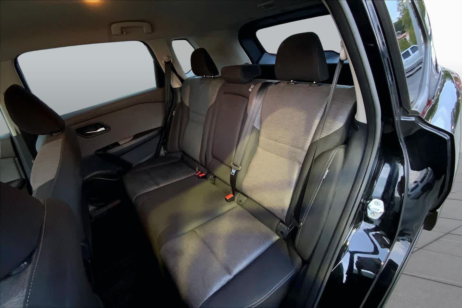 Used 2023 Super Black Nissan SV image 18