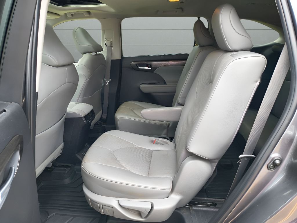 Used 2023 Magnetic Gray Metallic Toyota Limited image 30