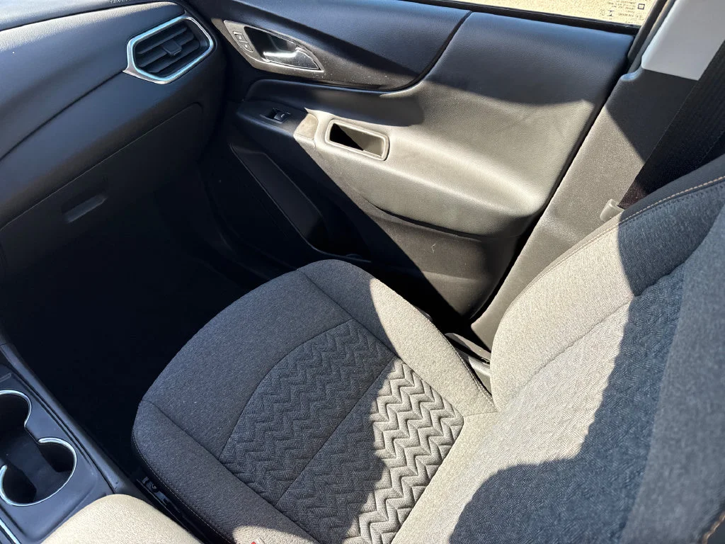 Used 2024 White Chevrolet LT image 15