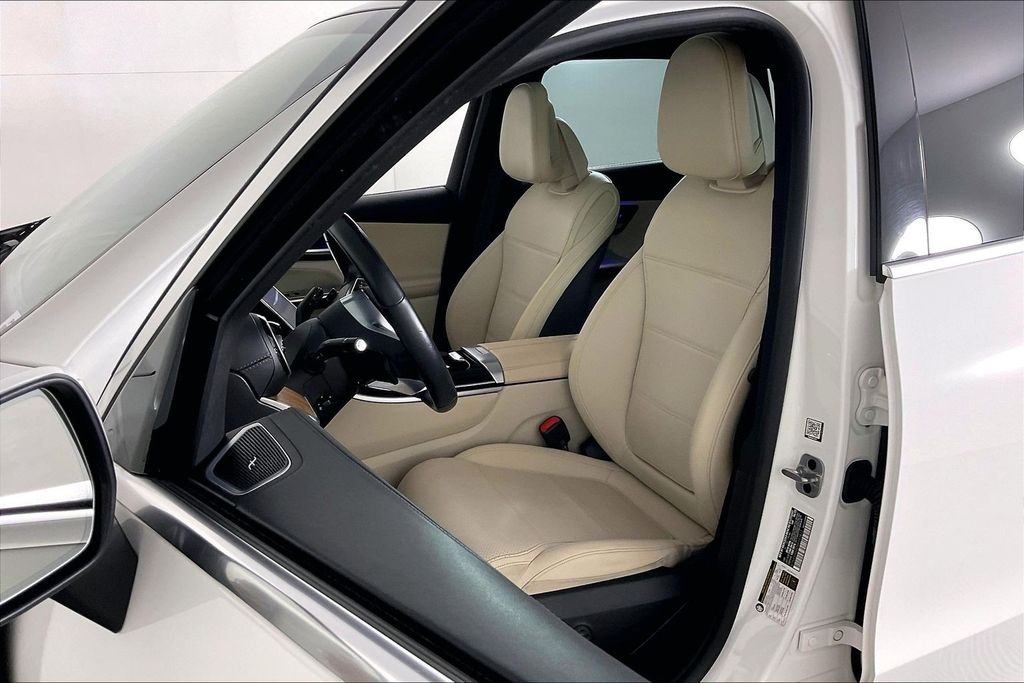 2023 Mercedes-Benz GLC GLC 300 - Photo 17