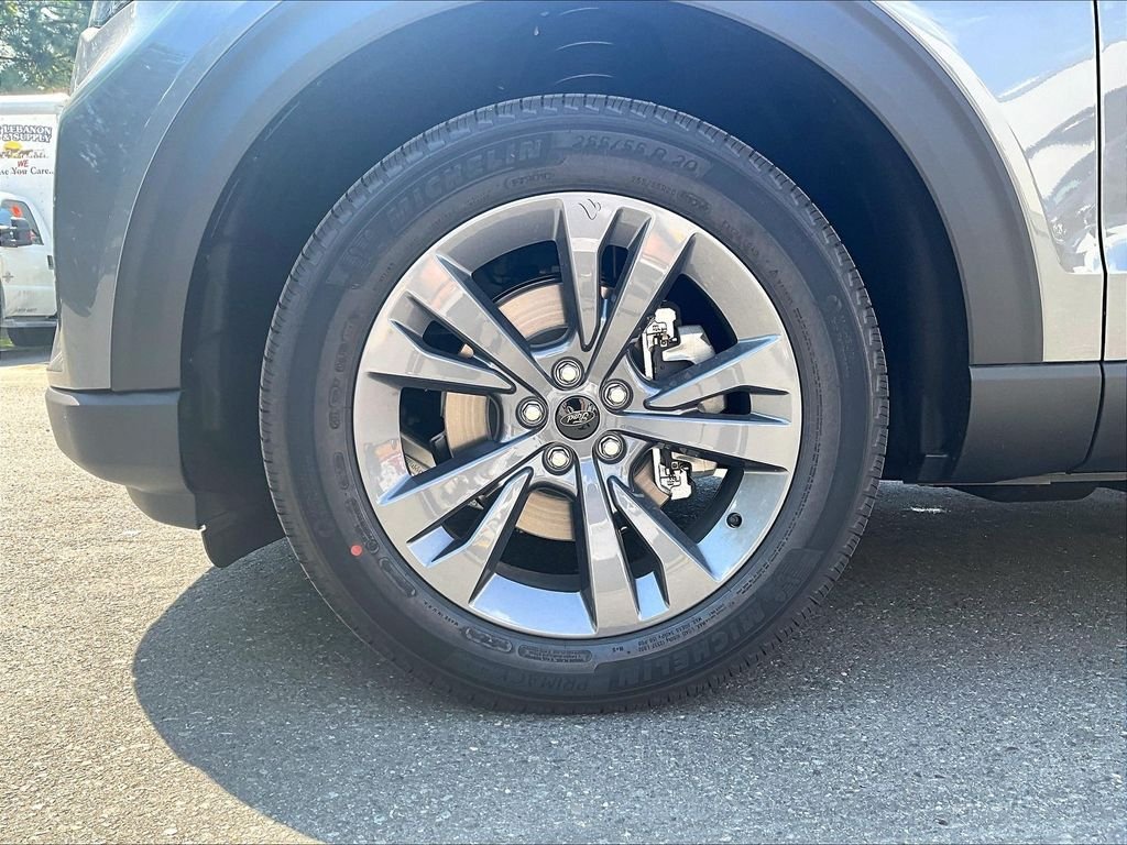 New 2026 Carbonized Gray Metallic Ford Active image 13