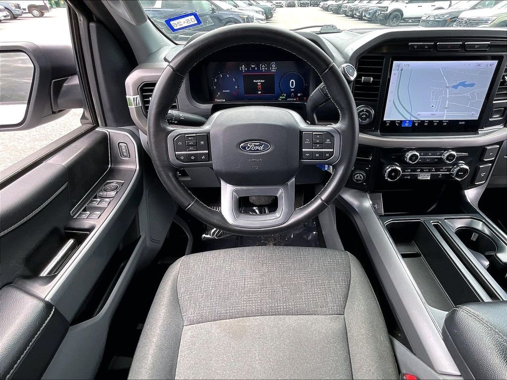 Used 2024 Oxford White Ford XLT image 16