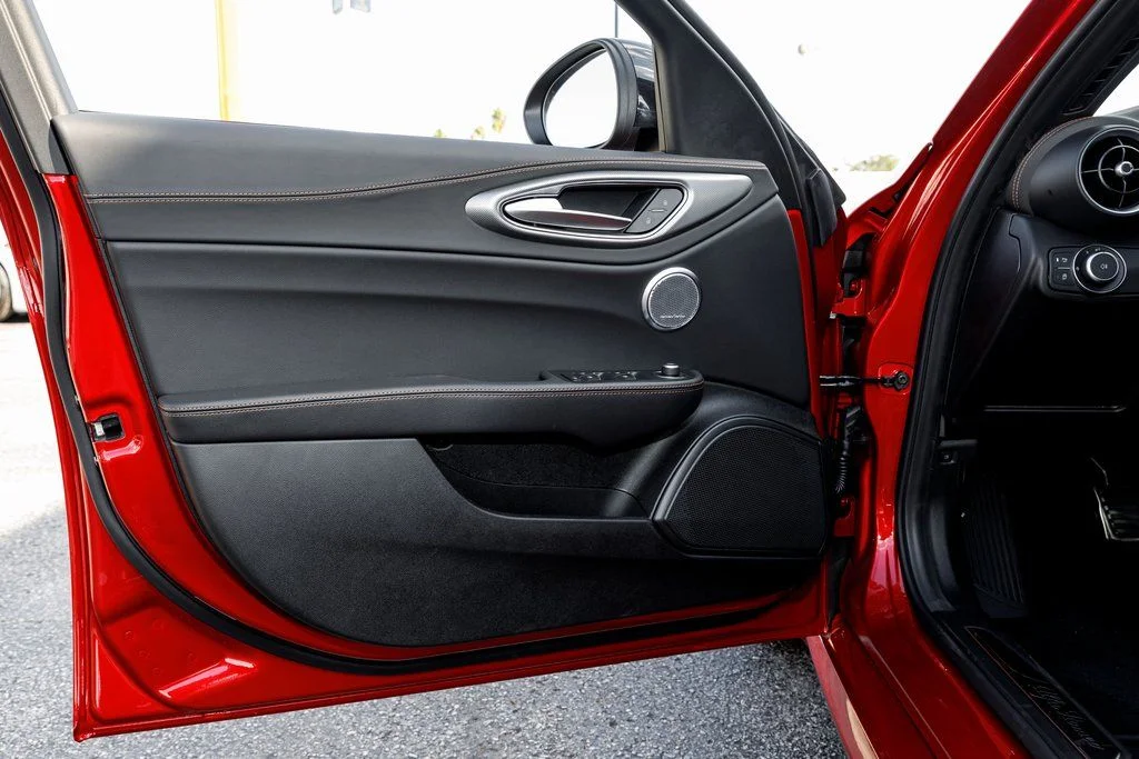 2025 Alfa Romeo Giulia Intensa - Photo 27