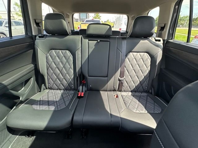 New 2026 Pure Gray Volkswagen 2.0T SEL Premium R-Line image 29
