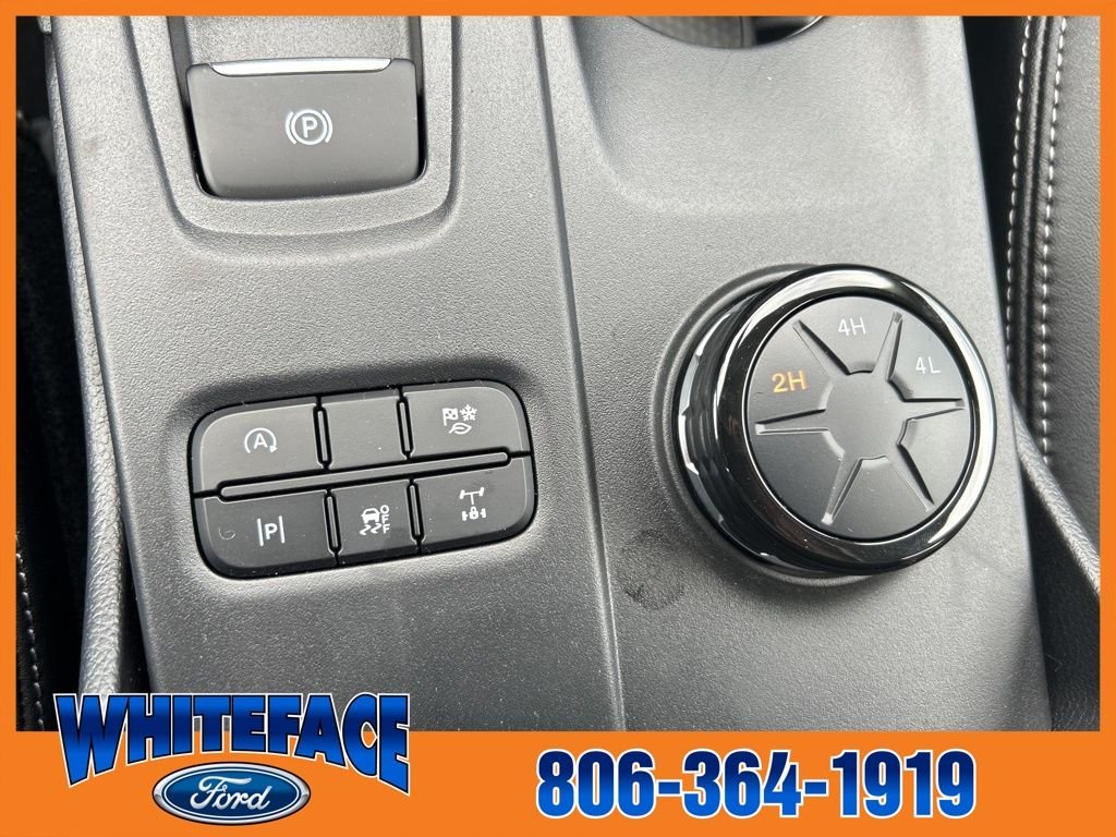 New 2025 Shadow Black Ford Lariat image 30