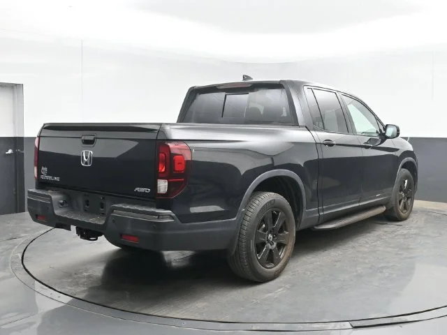 2020 Honda Ridgeline Black Edition - Photo 10