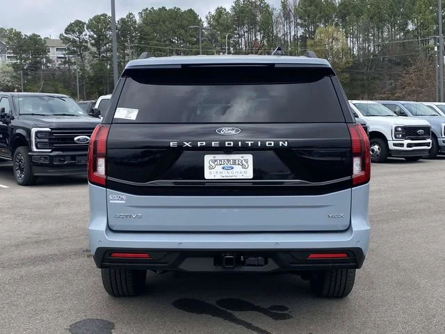 New 2026 Gray Ford Active image 4