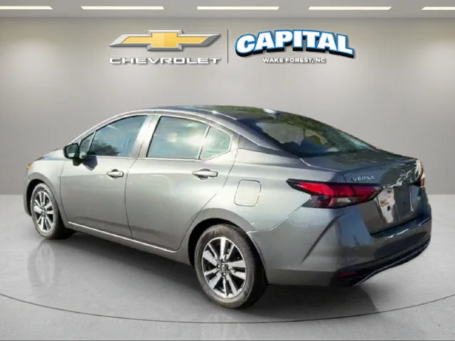 Used 2025  Nissan SV image 3